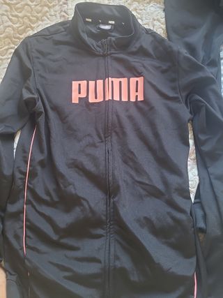 Chaqueta Puma Negra. Precio negociable.