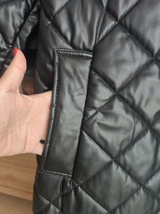 Abrigo largo acolchado Zara piel sintética