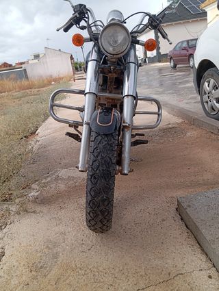 Moto Custom 125cc Negra