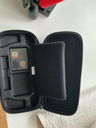 Nintendo Switch Azul/Rojo + complementos