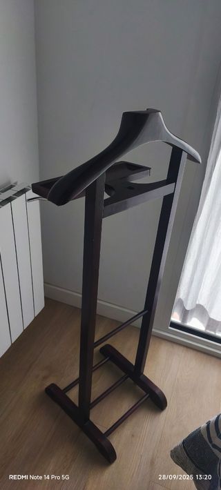 Galán de noche madera y metal