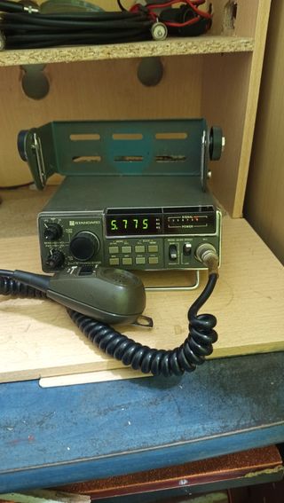 Emisora radioaficionado Standard C8800 2m FM 