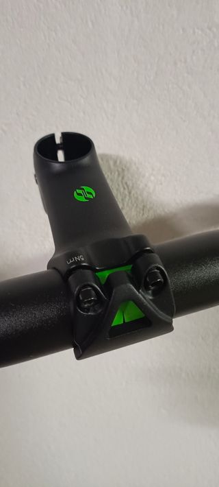 Manillar, potencia y tija sillín Ghost Lector