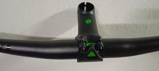 Manillar, potencia y tija sillín Ghost Lector