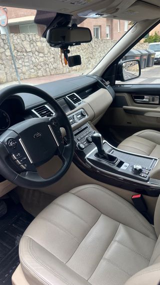 Land Rover Range Rover Sport 2011