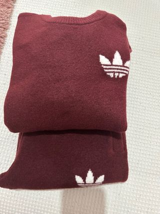 Conjunto Adidas chándal rojo