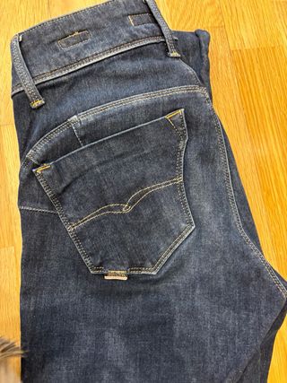 Vaqueros Salsa Pitillo Azules
