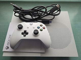 Xbox One S 1TB Blanca