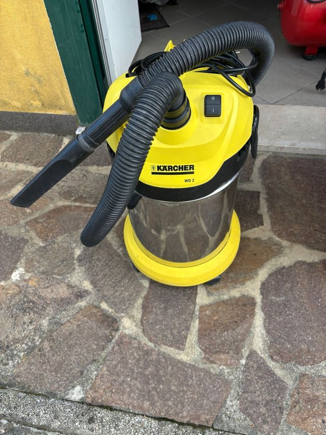 Karcher WD 2 Aspirapolvere