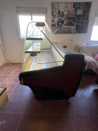 Vitrina expositora refrigerada 2 metros de larga