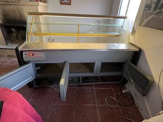 Vitrina expositora refrigerada 2 metros de larga