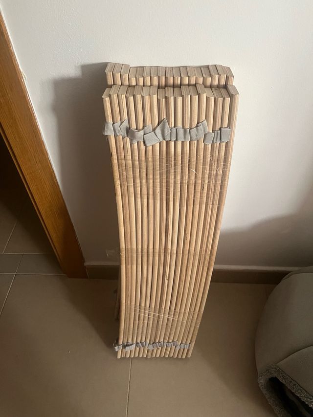 Cama tapizada gris - 2 meses de uso