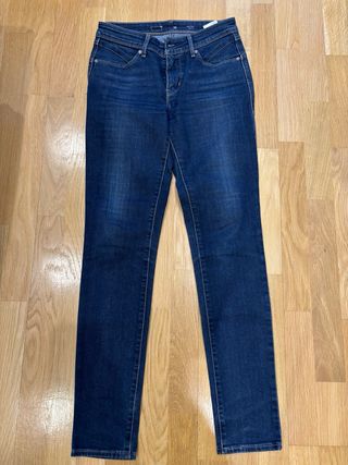 Vaqueros Levi's Talla 26 Mid Rise