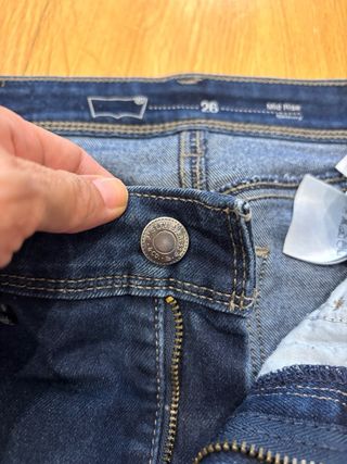 Vaqueros Levi's Talla 26 Mid Rise