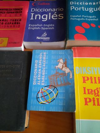 Diccionarios latín griego francés tagalo hebreo...