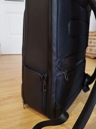 Mochila ordenador, tablet antirrobo impermeable.