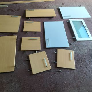 Puertas Muebles Cocina Madera y Cristal