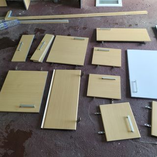 Puertas Muebles Cocina Madera y Cristal