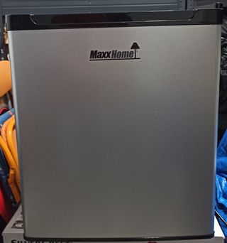 MaxxHome Mini Refrigerador 38l.