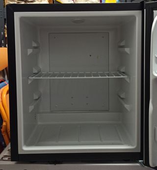 MaxxHome Mini Refrigerador 38l.