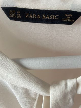 Blusa Zara Blanca con Lazada
