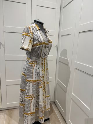 Vestido midi estampado cadenas