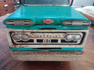 Camión de Juguete Antiguo de Lata