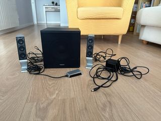 Creative Altavoces 2.1 Negro/Plata