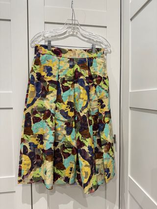 Falda midi Zara multicolor estampada