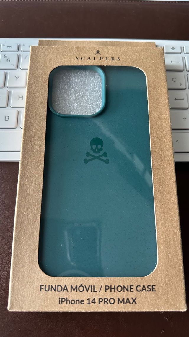 Funda Scalpers iPhone 14 Pro Max Verde