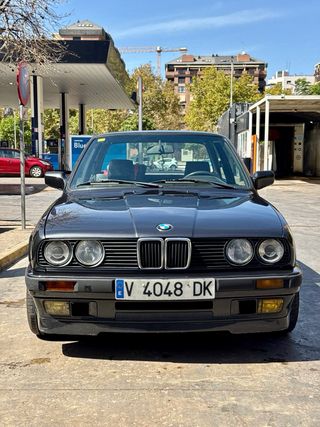 BMW 318 IS 1990