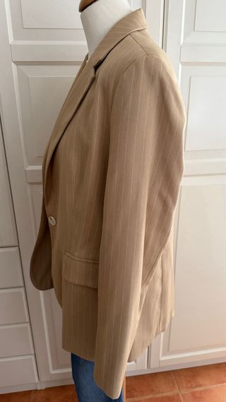 Americana Stradivarius Beige Rayas