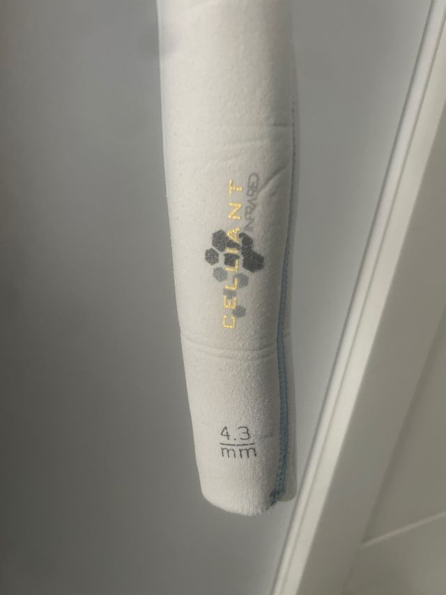 Neopreno Mujer Xcel 4/3