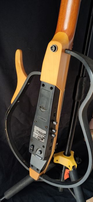 Guitarra Yamaha Silent Guitar Nylon