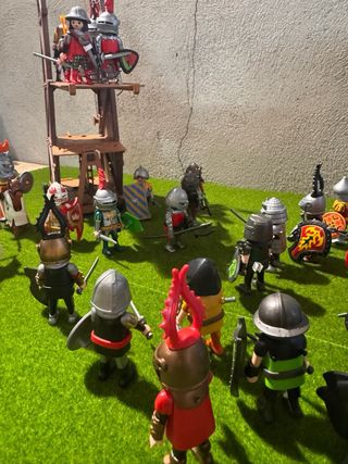 Playmobil Torre Asalto + 28 Soldados Medievales