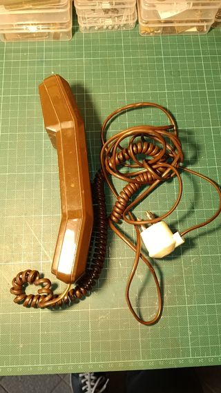 Telefono vintage Conso marrone