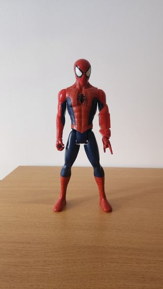 Figura Spiderman con accesorio