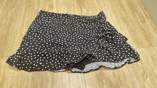 Falda pantalón lunares Stradivarius
