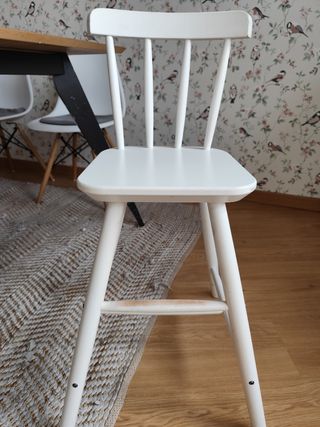 Silla infantil blanca Ikea