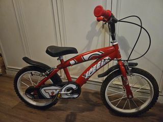Bicicleta infantil 16" roja
