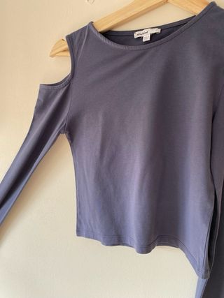 Top Subduet Azul Hombros Descubiertos Talla M