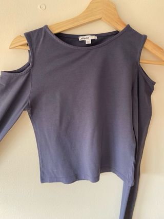 Top Subduet Azul Hombros Descubiertos Talla M