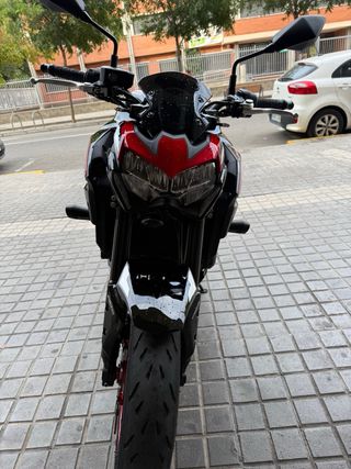 Kawasaki Z900 (2024) 125cv Full