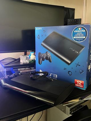 Playstation 3 Super Slim 12GB