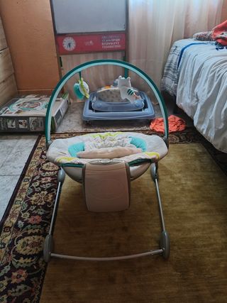 Columpio Ingenuity para bebé