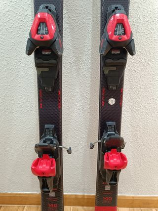 Esquís Atomic 140cm + regalo guantes