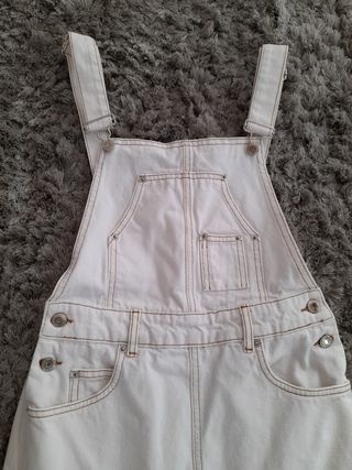 Falda peto vaquera de ZARA