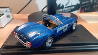 Bburago 1/24 Shelby Cobra 427 Limited Edition Star