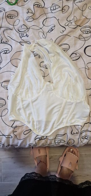 Top Corto Blanco Talla L/XL