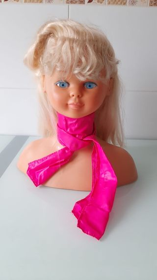 Cabeza de muñeca para peluquería